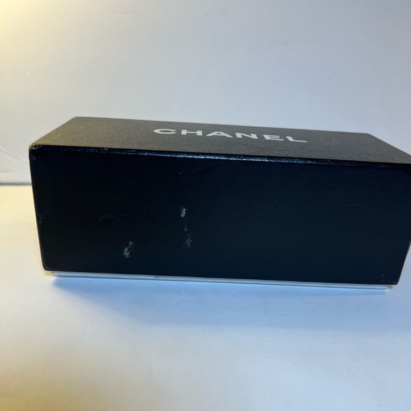 Authentic Chanel Sunglasses 2011 Made In Italy 4173 c.296/73 130 Discontinued - Picture 10 of 16